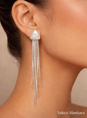 Pearl Earring