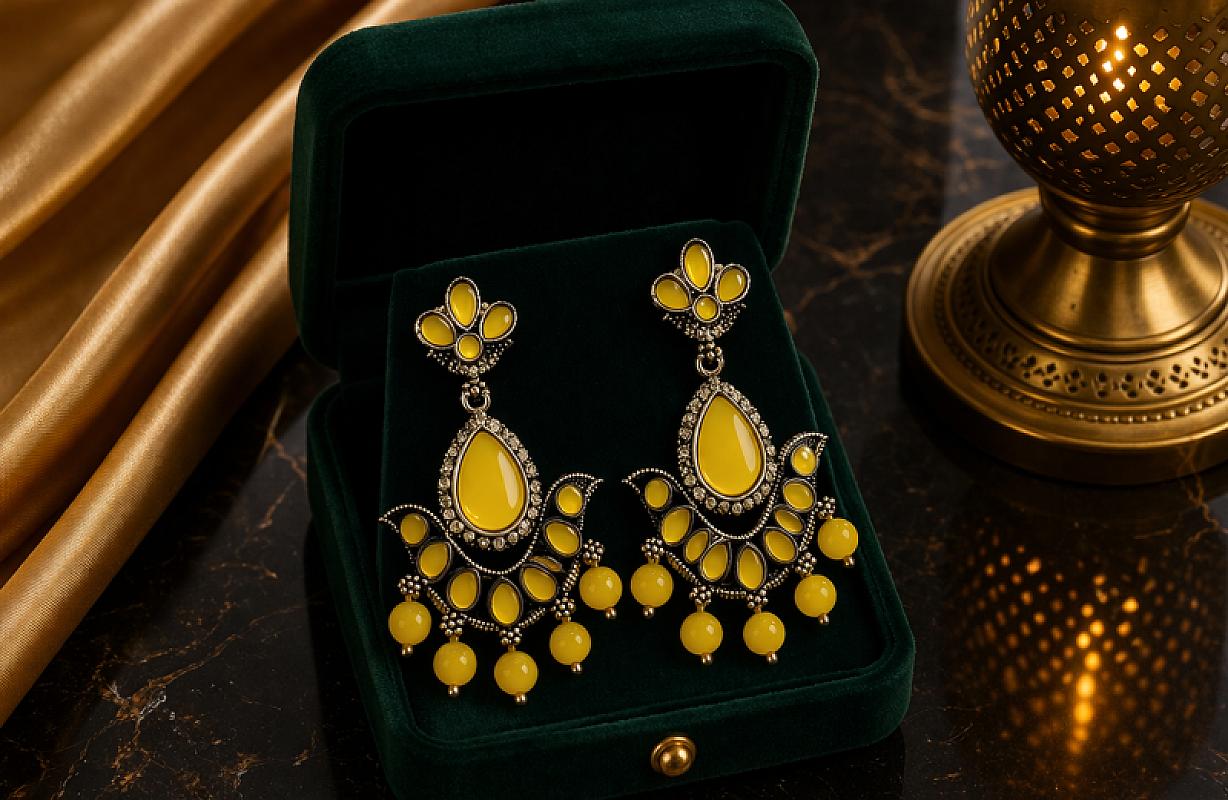 Pearl Chandbali Earring
