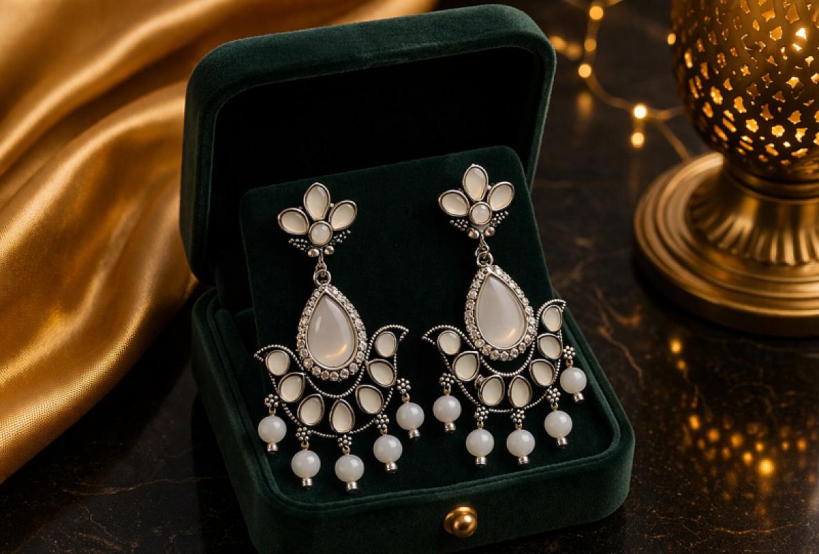 Pearl Chandbali Earring
