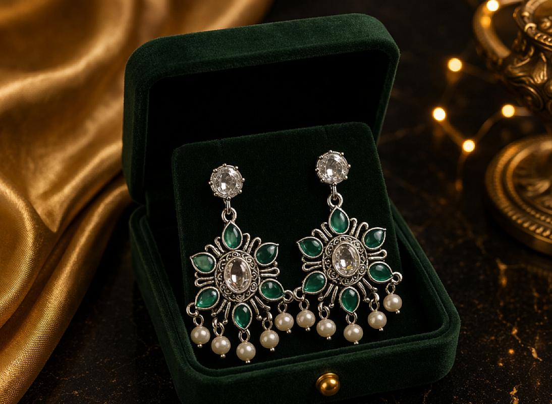 Pearl Chandbali Earring