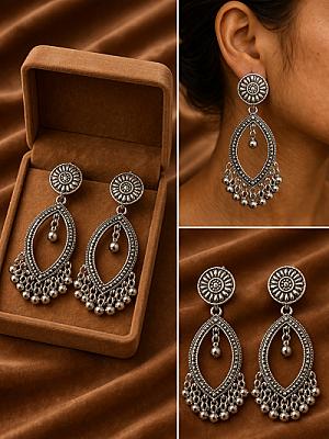 Silver Chandbali Earrings